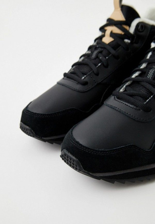 GZ1436100047244-sneaker-search-1