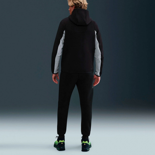 hv0949_011_07_uploaded